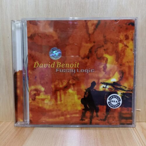 CD David Benoit - Fuzzy Logic